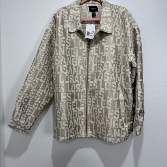 Forever 21 Other - Forever 21 Beige Los Angeles Print Men's Jacket